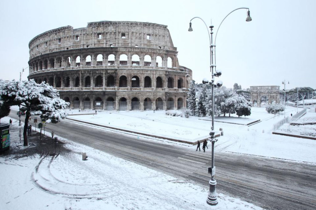 Neve a roma